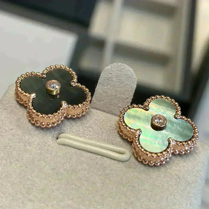 [Renovia Jewelry]CLOVER MEDIUM 1 MOTIFS GRAY MOP  DIAMOND EARRINGS