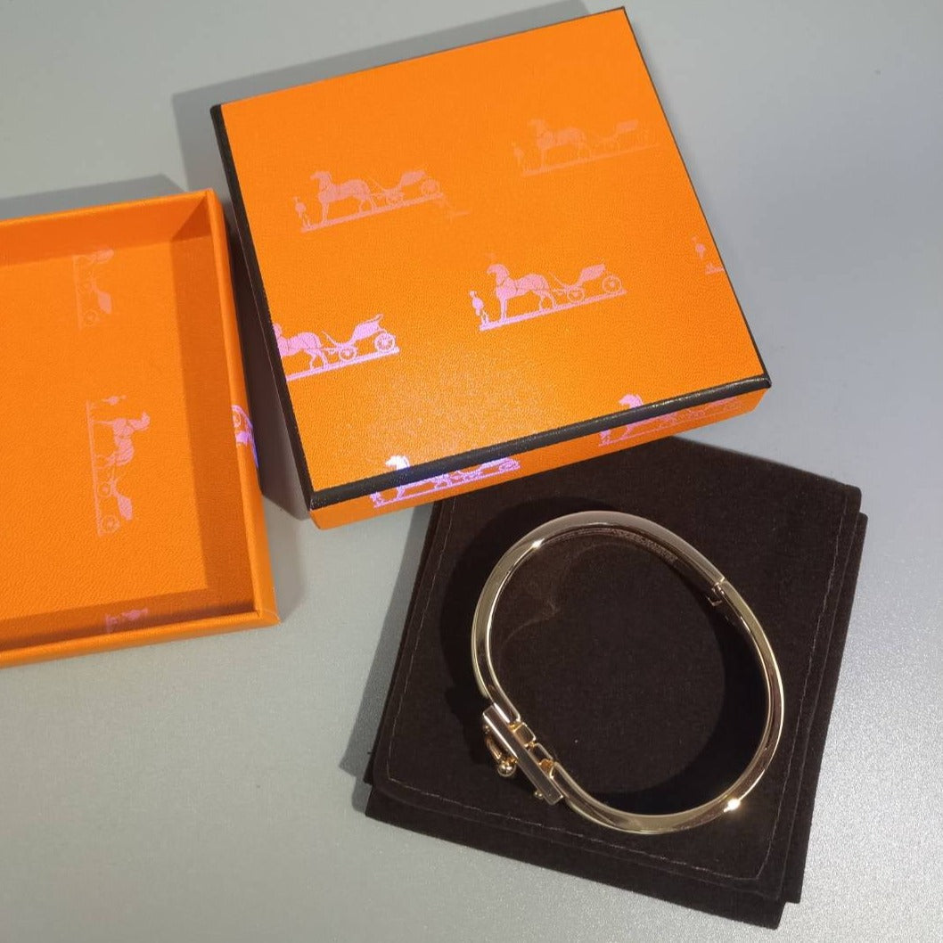 [Renovia Jewelry]H RED BRACELET