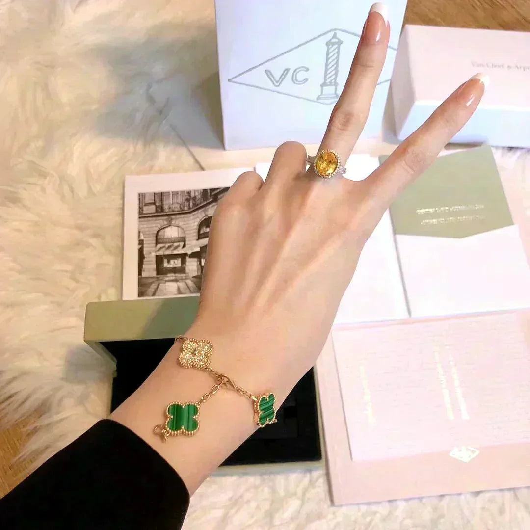 [Renovia Jewelry] CLOVER 5 MOTIF MALACHITE BRACELET COLLECTION