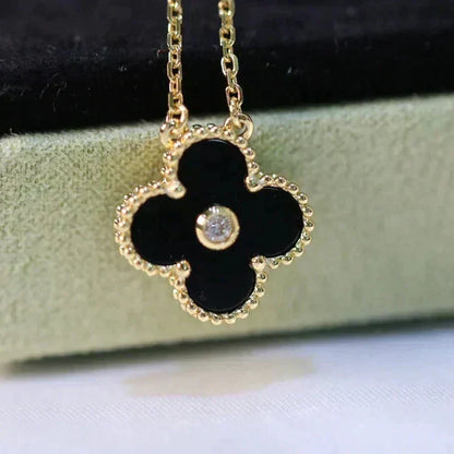 [Renovia Jewelry]CLOVER 15MM DIAMOND ONYX NECKLACE