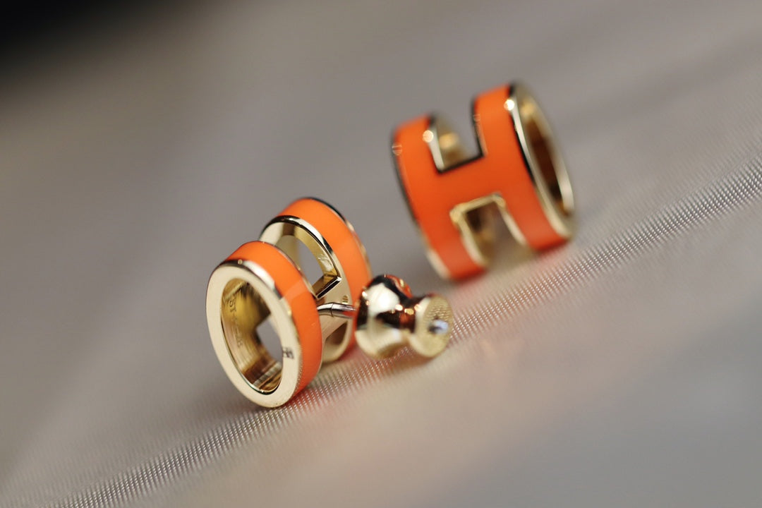 [Renovia Jewelry]MINI POP H EARRINGS ORANGE