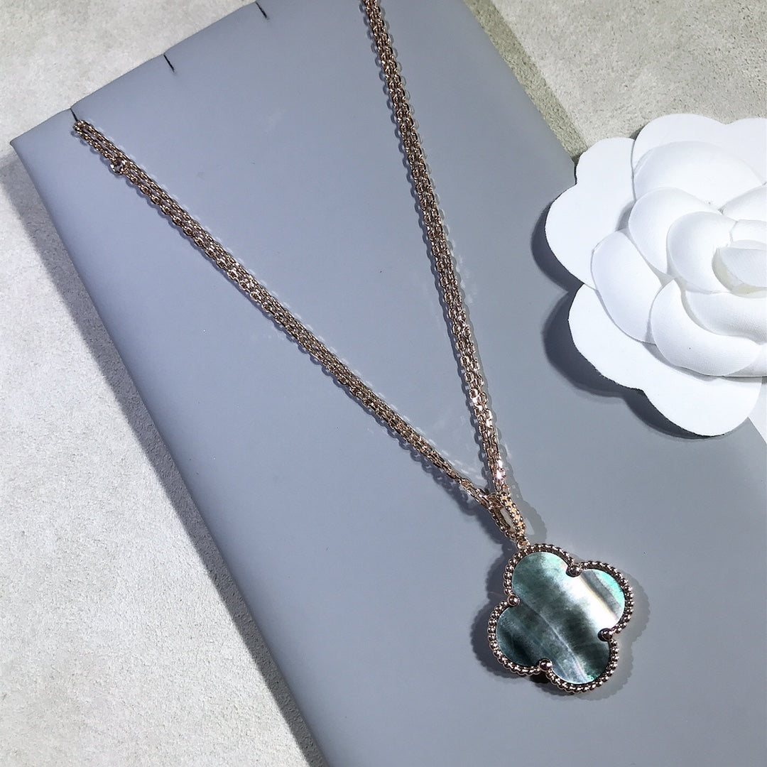 [Renovia Jewelry]CLOVER 25MM GOLD DARK MOP BIG CLOVER NECKLACE