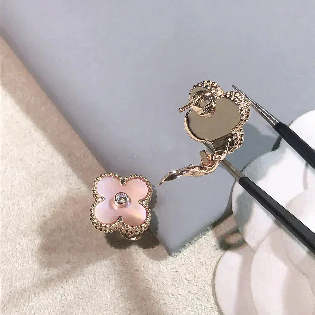 [Renovia Jewelry]CLOVER MEDIUM 1 MOTIFS  PINK MOP DIAMOND EARRINGS