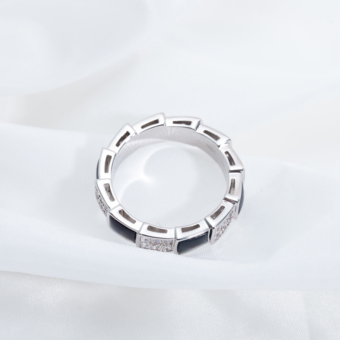 [Renovia Jewelry]SERPENTI RING SILVER DIAMOND BLACK MOP 4MM