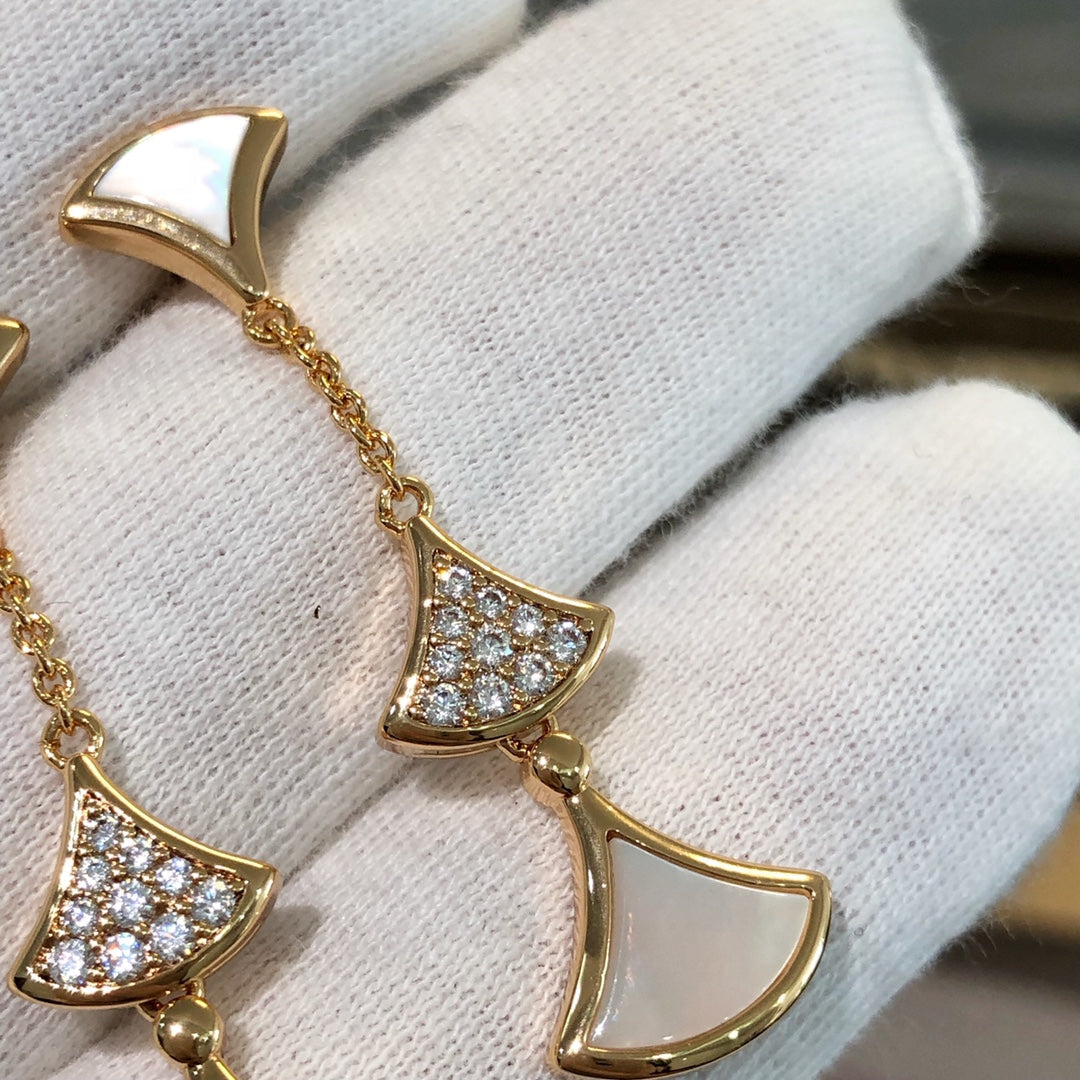 [Renovia Jewelry]DREAM EARRINGS 3 MOTIFS DIAMOND MOP PINK GOLD