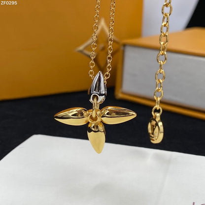 [Renovia Jewelry]LOUISETTE PEDANT GOLD NECKLACE