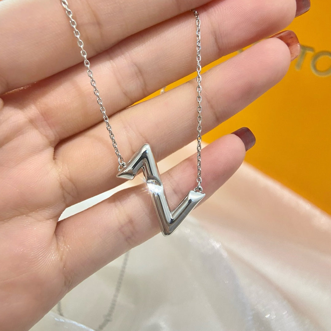 [Renovia Jewelry]VOLTE UPSIDE DOWN NECKLACE