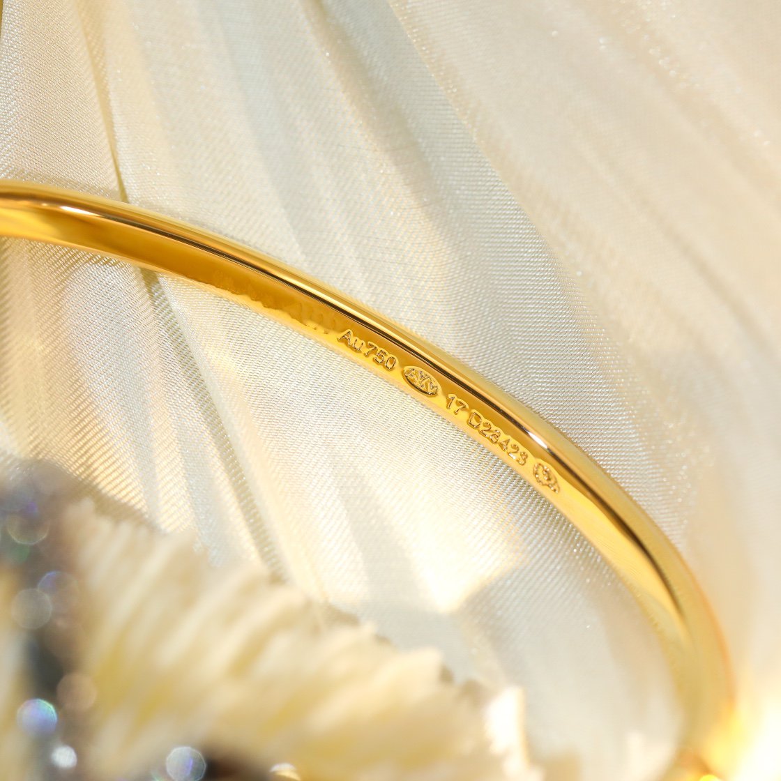 [Renovia Jewelry]VOLTE UPSITE DOWN GOLD DIAMOND BRACELET