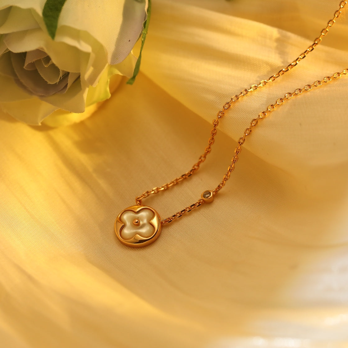 [Renovia Jewelry]SUN PEDANT PINK GOLD 1 DIAMOND NECKLACE