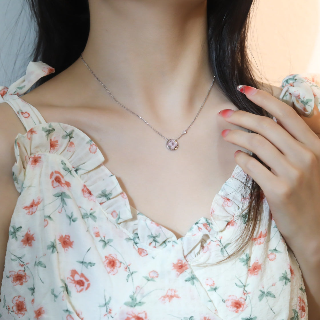 [Renovia Jewelry]SUN PEDANT PINK GOLD 1 DIAMOND NECKLACE