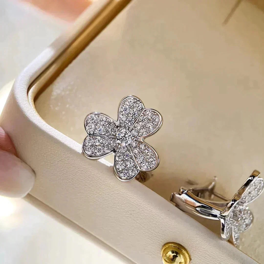 [Renovia Jewelry]CLOVER COMOS DIAMOND EARRINGS SILVER