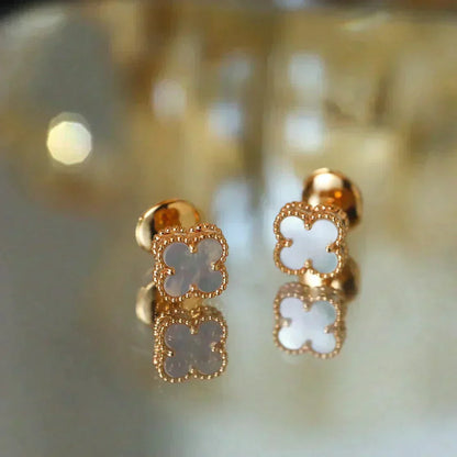 [Renovia Jewelry]CLOVER MINI 9.5MM WHITE MOP EARRINGS