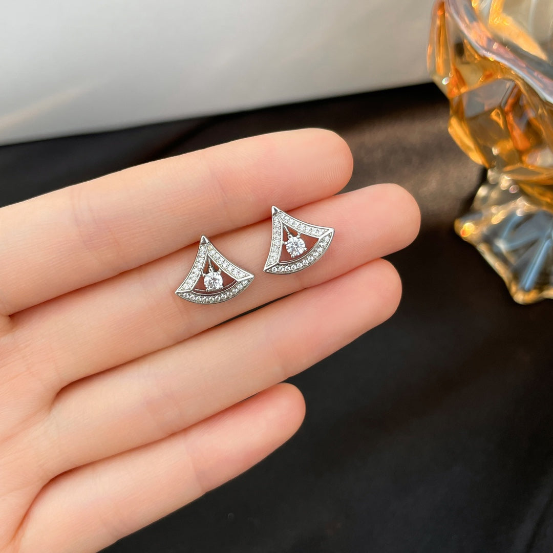 [Renovia Jewelry]DREAM MINI DIAMOND STUD EARRINGS