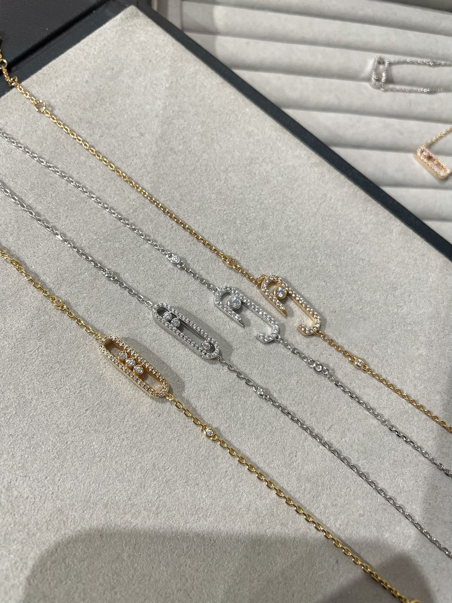 [Renovia Jewelry]BABY MOVE DIAMOND BRACELET(Adjustable length)