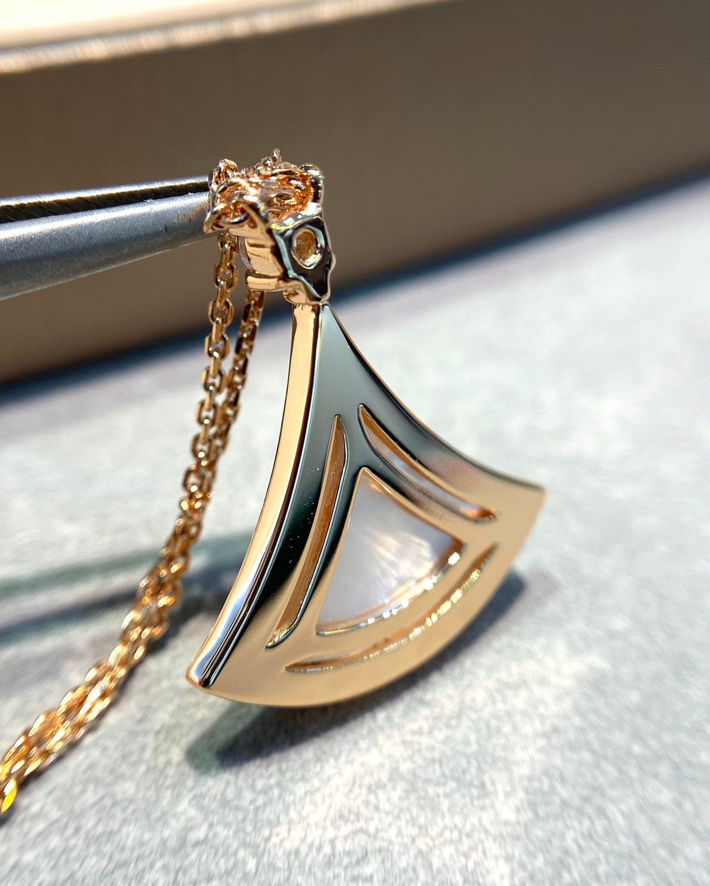 [Renovia Jewelry]DREAM MOP DIAMOND PAVED PINK GOLD NECKLACE