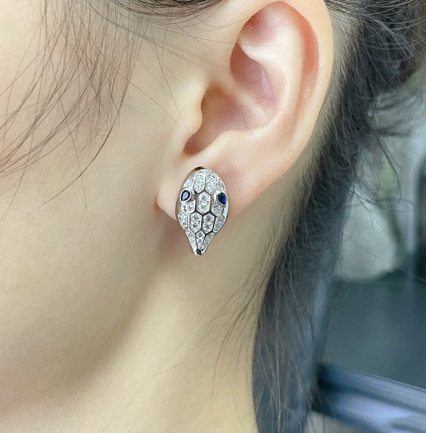[Renovia Jewelry]SERPENT DIAMOND STUD EARRINGS