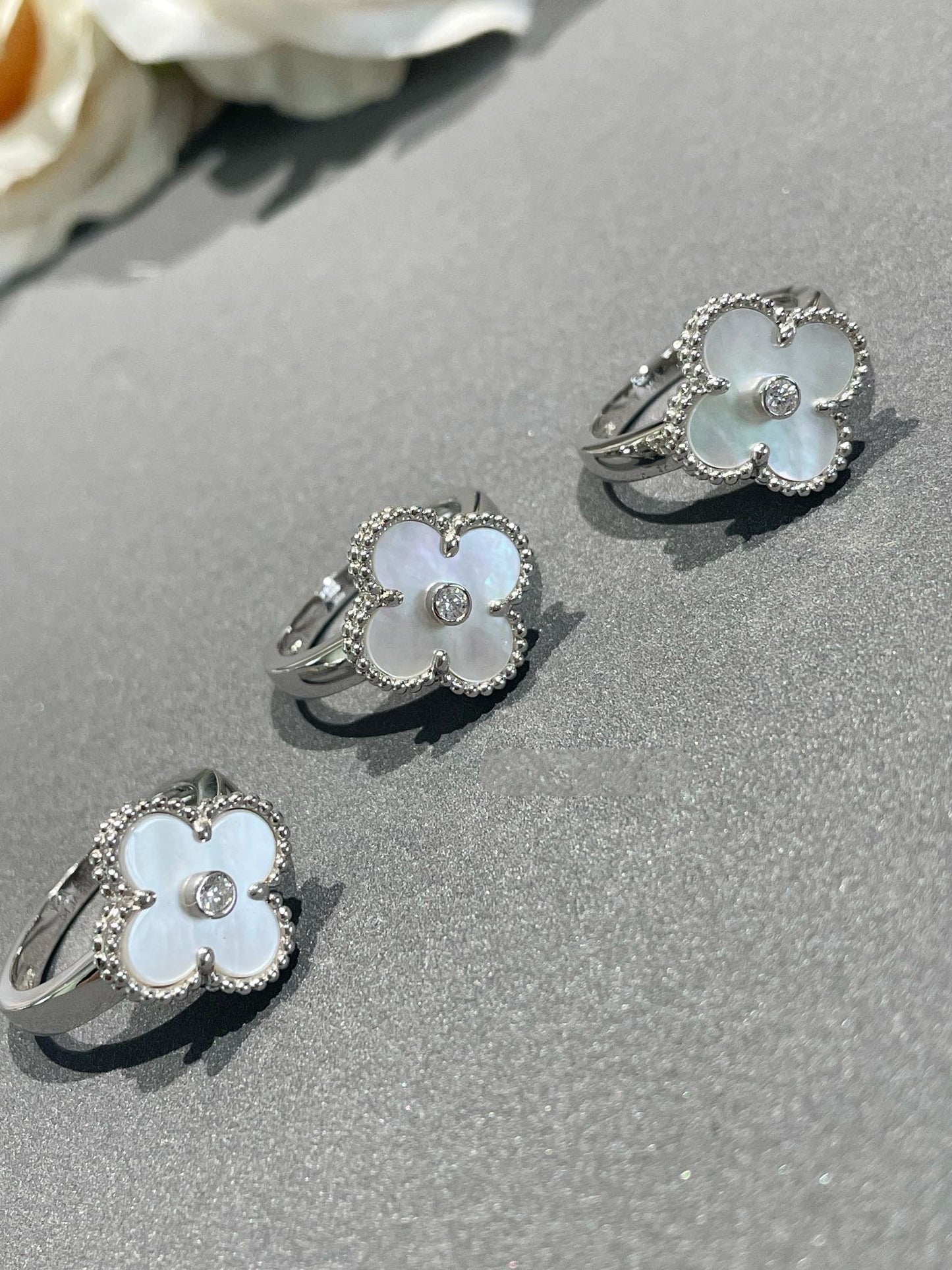 [Renovia Jewelry]CLOVER SILVER MOP DIAMOND RING