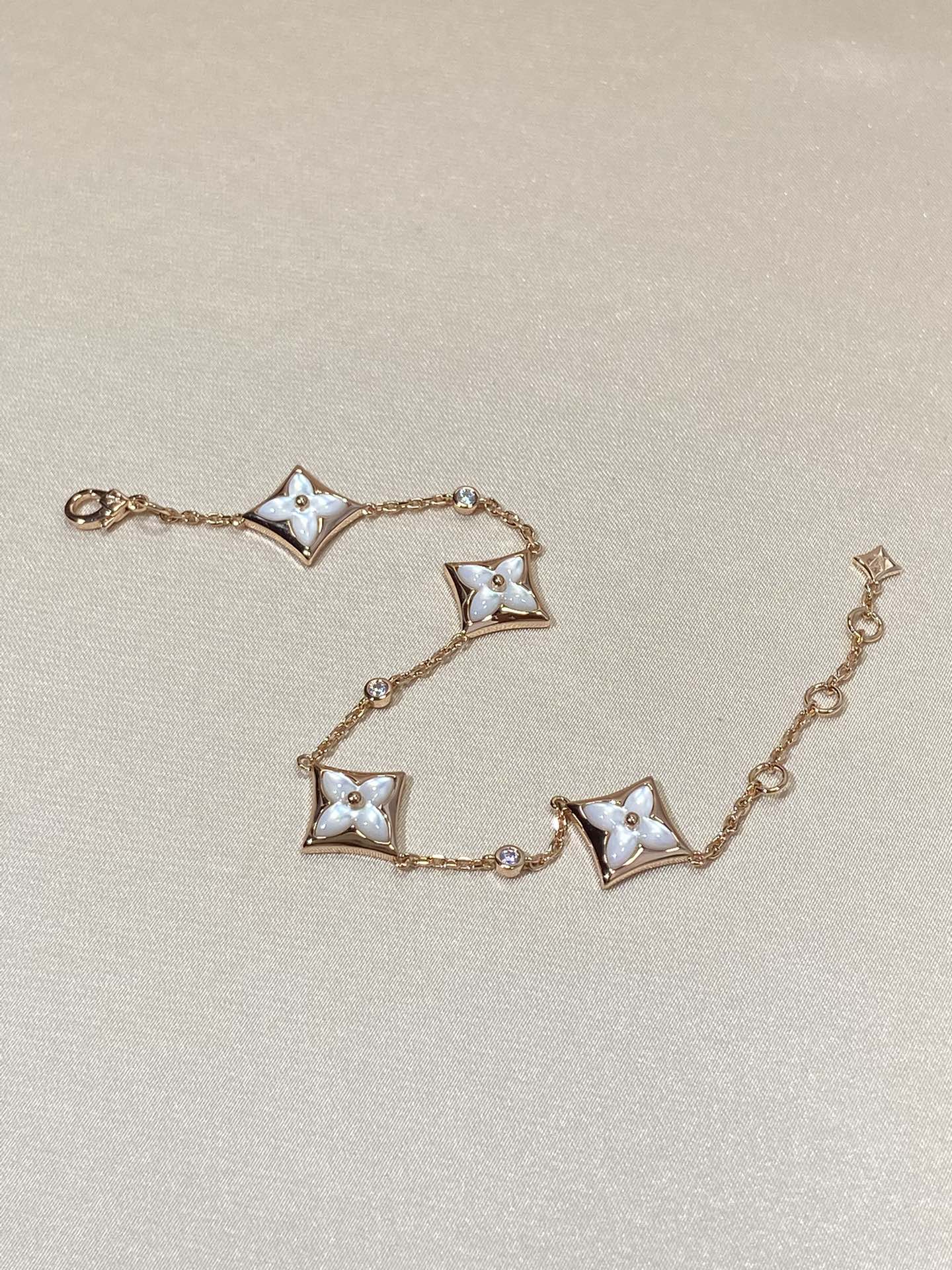 [Renovia Jewelry]STAR 4 MOTIF MOP DIAMOND PINK GOLD BRACELET