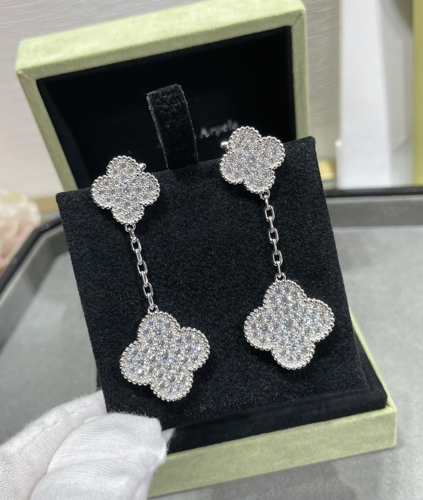 [Renovia Jewelry]CLOVER 2 MOTIFS DIAMOND PAVED SILVER EARRINGS