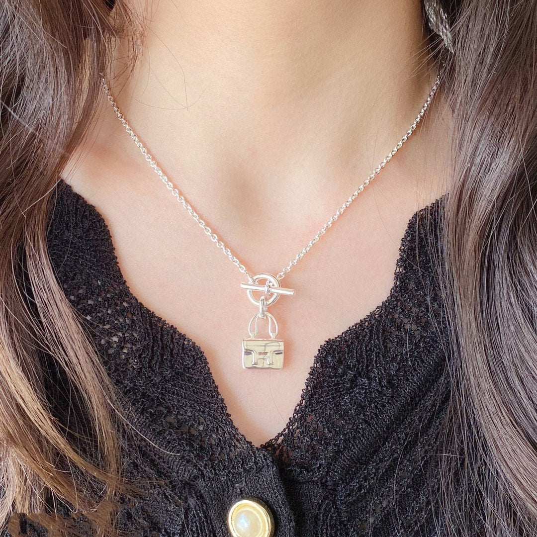 [Renovia Jewelry]CONSTANCE PEDANT SILVER NECKLACE