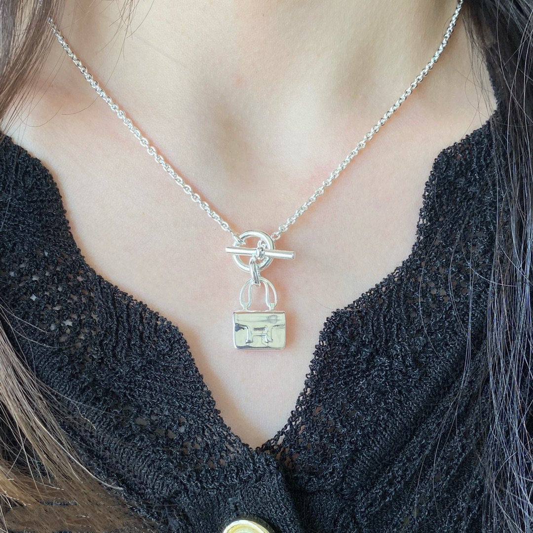 [Renovia Jewelry]CONSTANCE PEDANT SILVER NECKLACE
