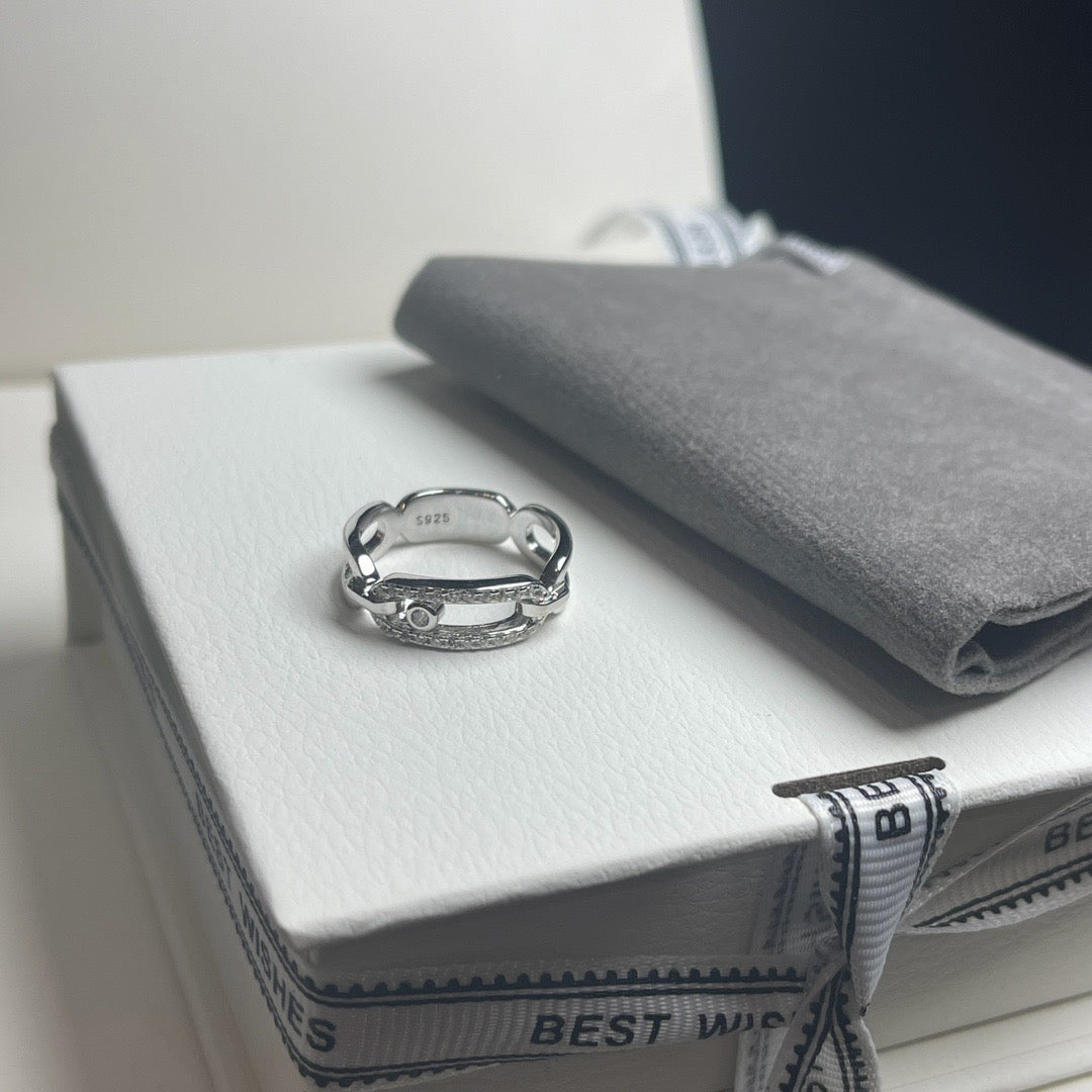 [Renovia Jewelry]Sliding Single Diamond Ring
