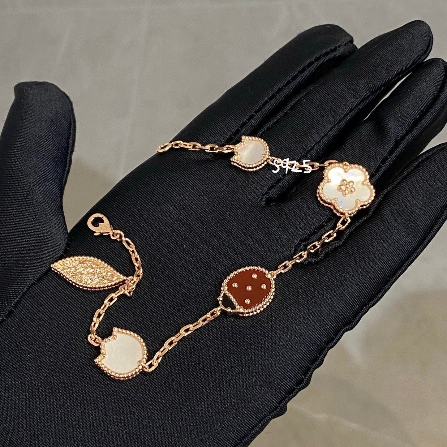 [Renovia Jewelry]LUCKY SPRING 5 MOTIF BRACELET