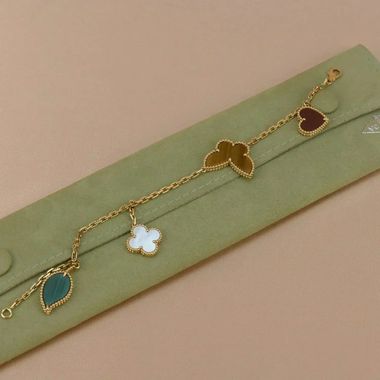 [Renovia Jewelry]LUCKY SPRING 5 MOTIF GOLD BRACELET
