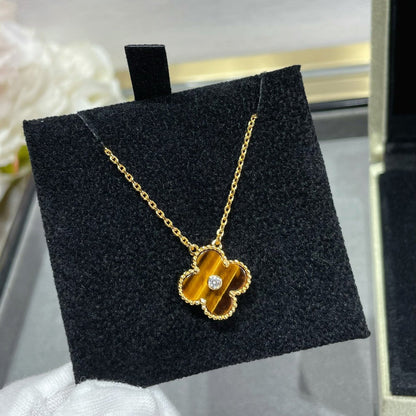[Renovia Jewelry]CLOVER 15MM DIAMOND AND YELLOW TIGER'S EYE AGATE necklace