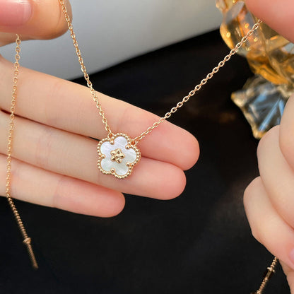 [Renovia Jewelry]LUCKY  WHITE MOP  PLUM BLOSSOM NECKLACE