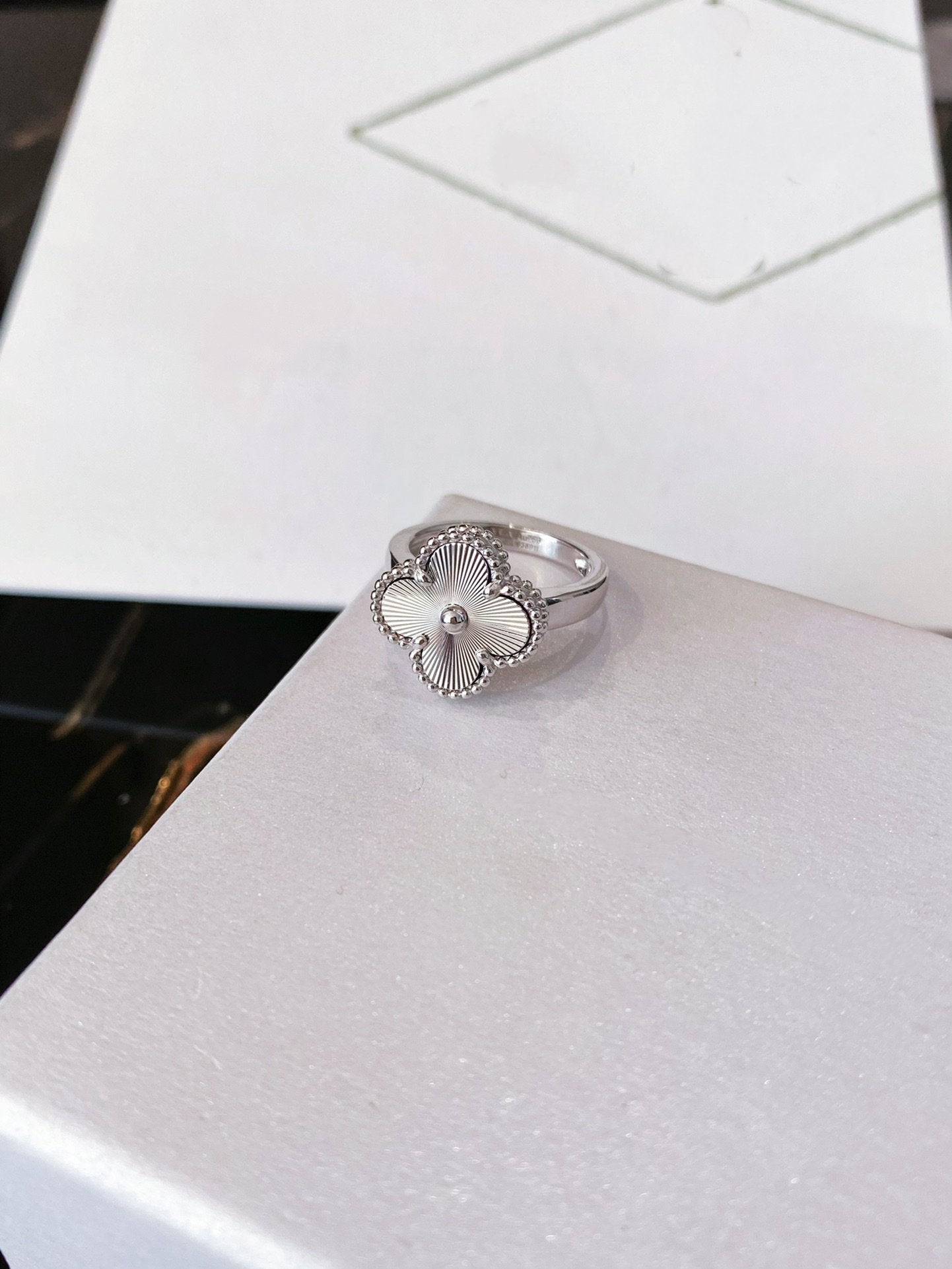 [Renovia Jewelry]CLOVER SILVER RING