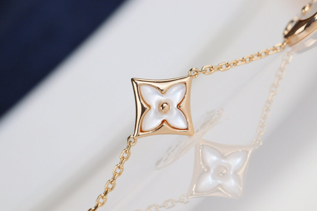 [Renovia Jewelry]LEAF CLOVER BRACELET