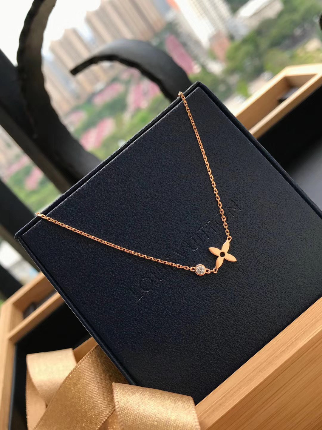 [Renovia Jewelry]BLOSSOM PENDANT PINK GOLD AND DIAMOND