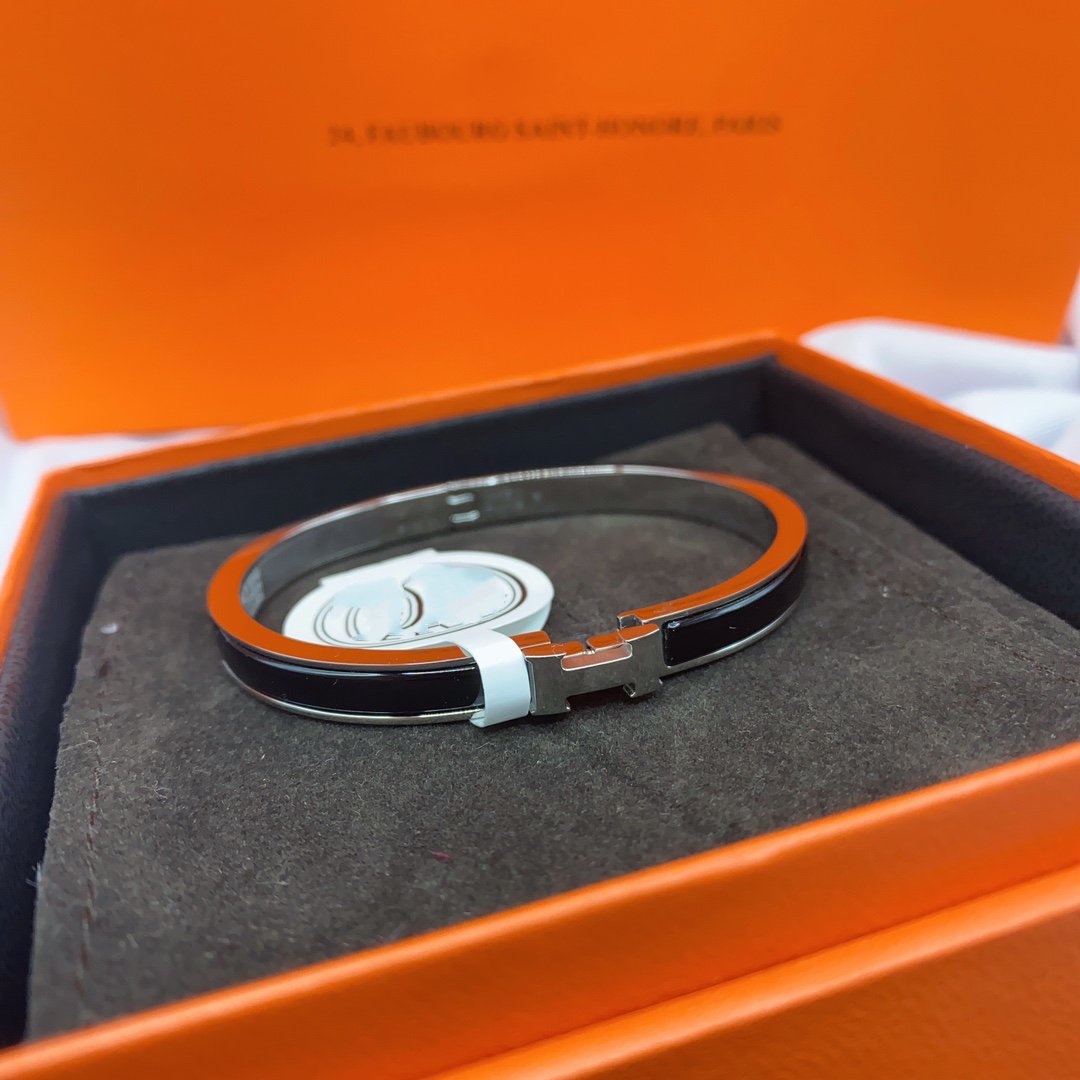 [Renovia Jewelry]CLASSIC HM CLIC BLACK 8MM ENAMEL BRACELET