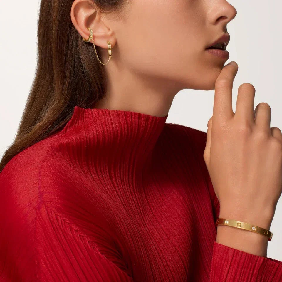 [Renovia Jewelry]LOVE 3.0MM HALF DIAMOND EARRINGS