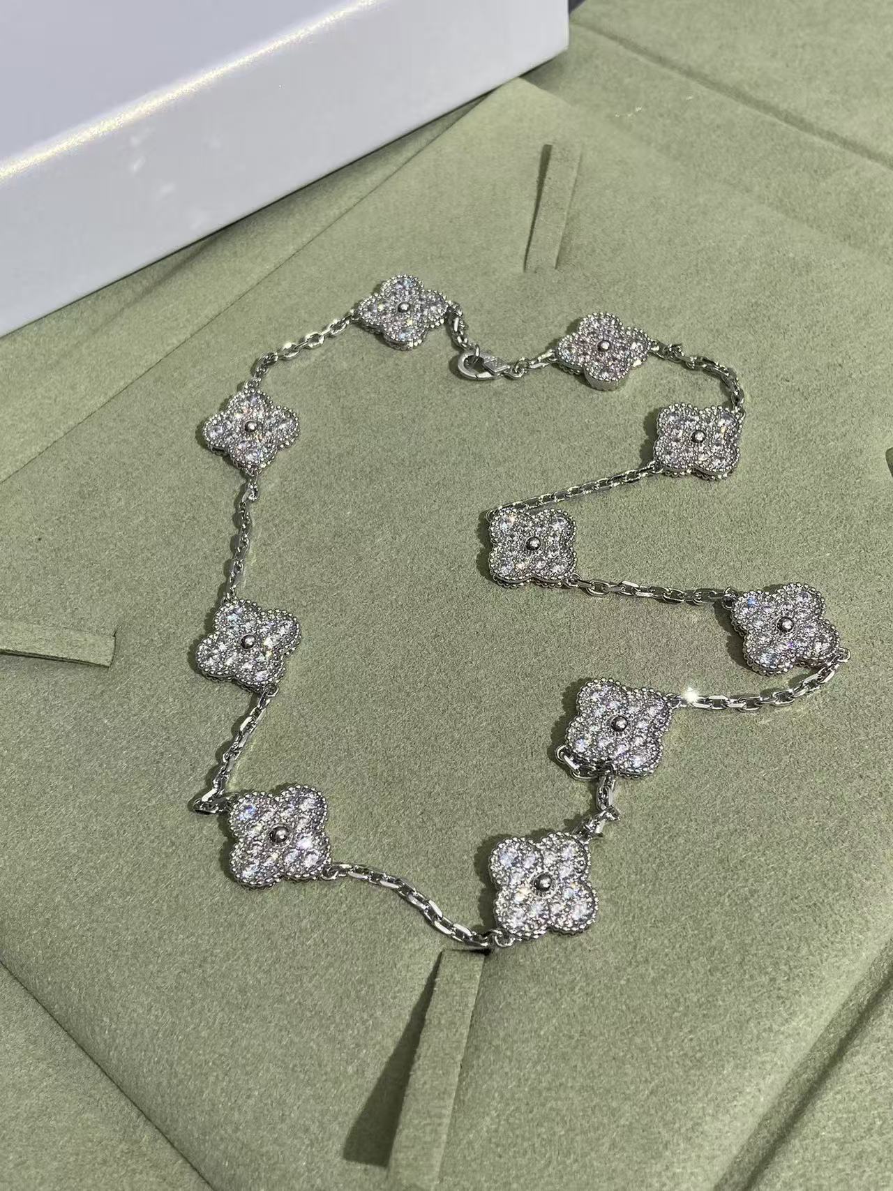 [Renovia Jewelry]CLOVER 10 MOTIFS  FULL DIAMOND NECKLACE