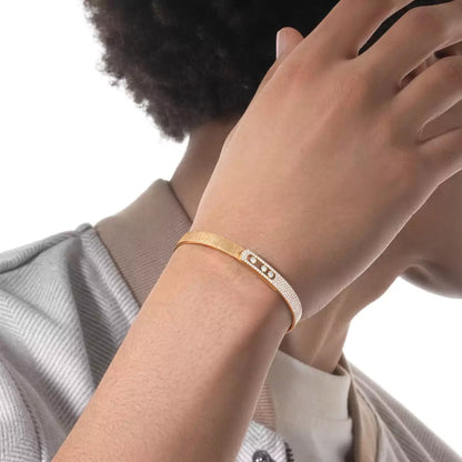 [Renovia Jewelry]Move Noa Ciselé half pavé bangle