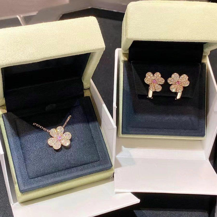 [Renovia Jewelry]FRIVOLE PINK GOLD FLOWER DIAMOND EARRINGS