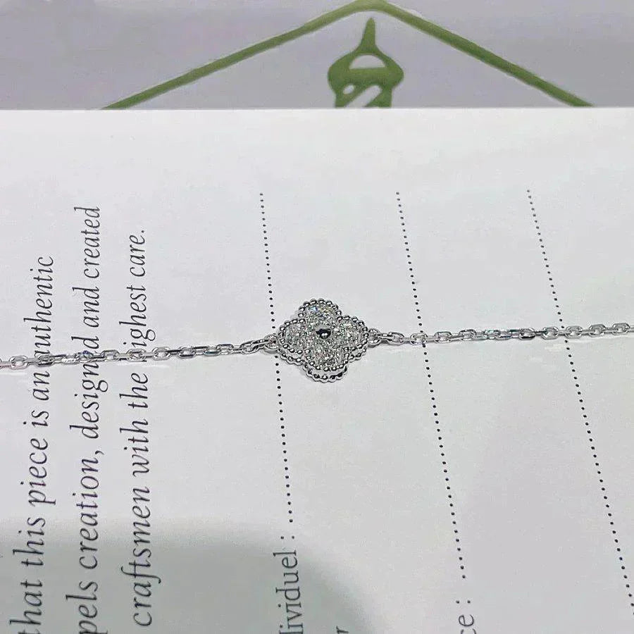 [Renovia Jewelry]CLOVER  SINGLE FLOWER BRACELET SILVER