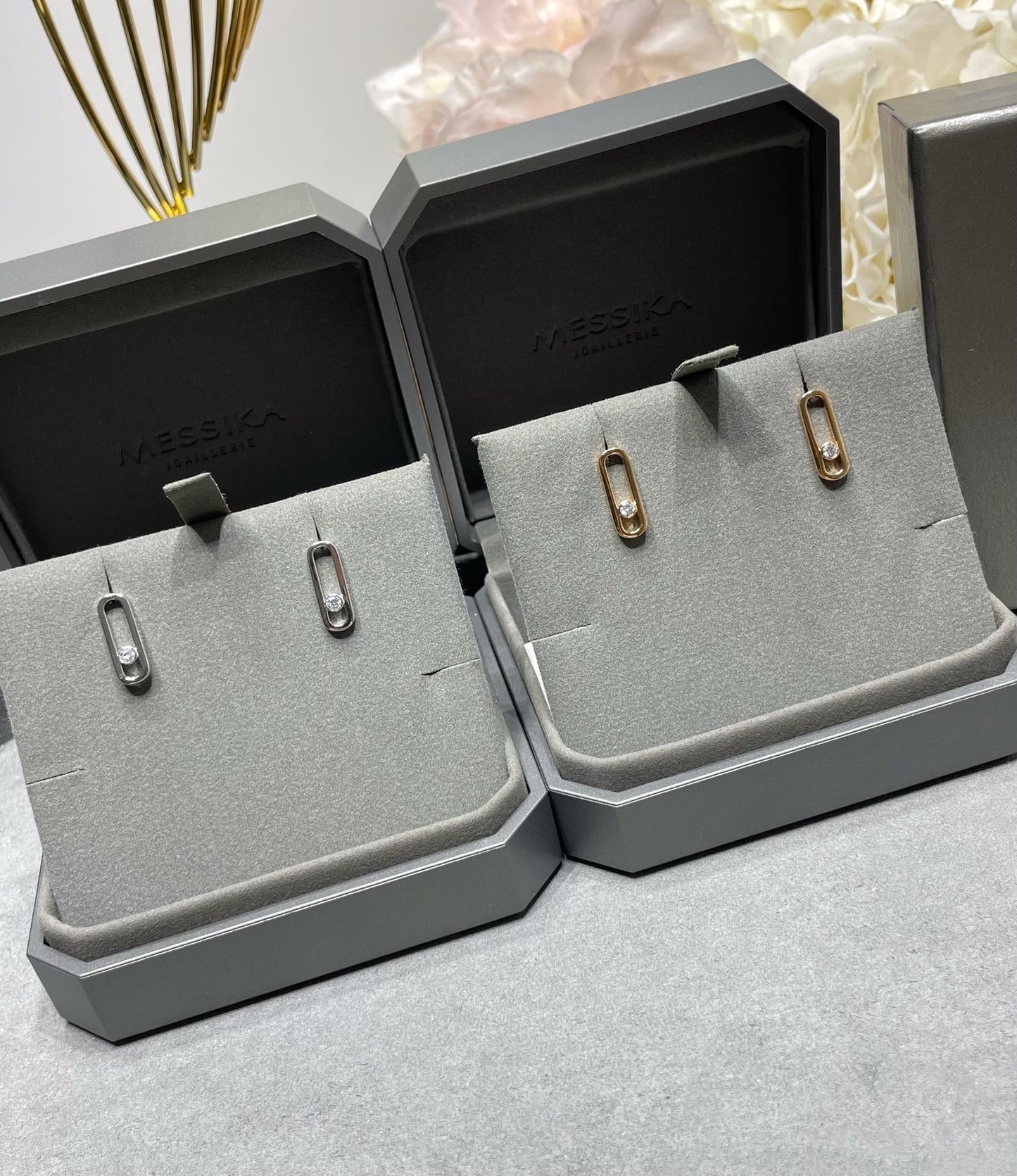 [Renovia Jewelry]MOVE UNO SMALL 1 DIAMOND EARRINGS