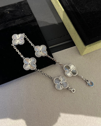 [Renovia Jewelry] CLOVER 5 MOTIF LASER BRACELET COLLECTION